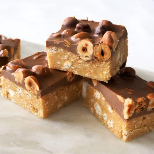 Hazelnut slices